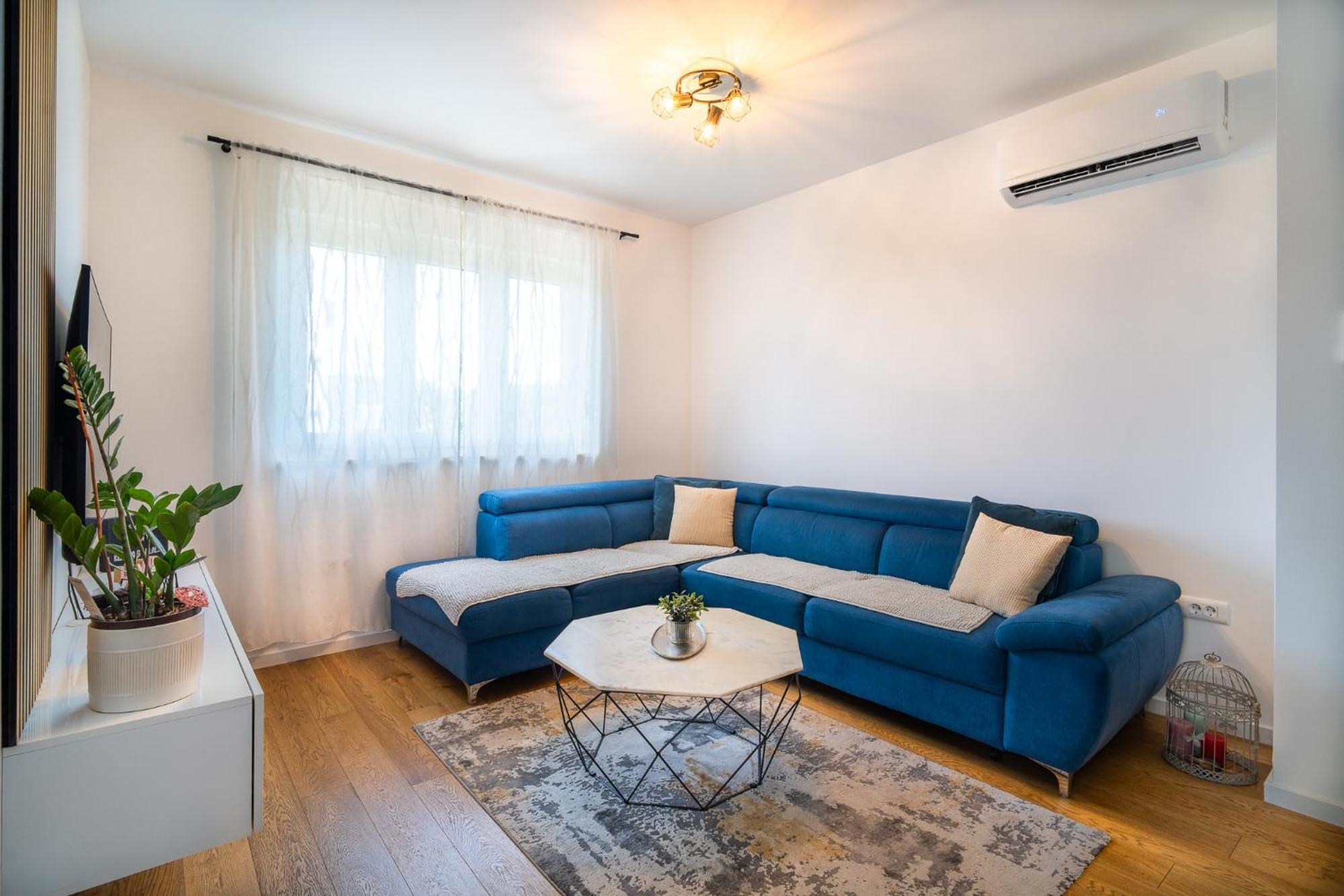 Korina Apartment - Free Private Parking Zadar Exterior photo